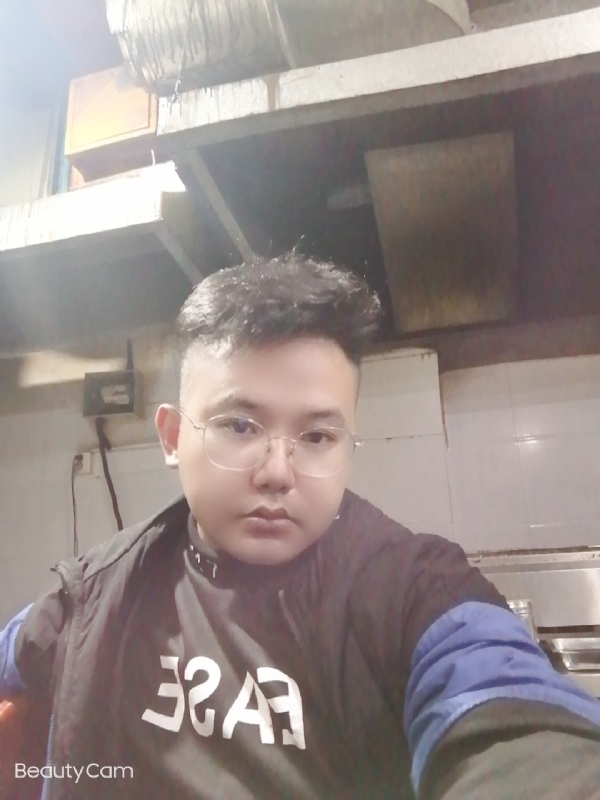 棒哥的第二张照片--兰州相亲服务中心