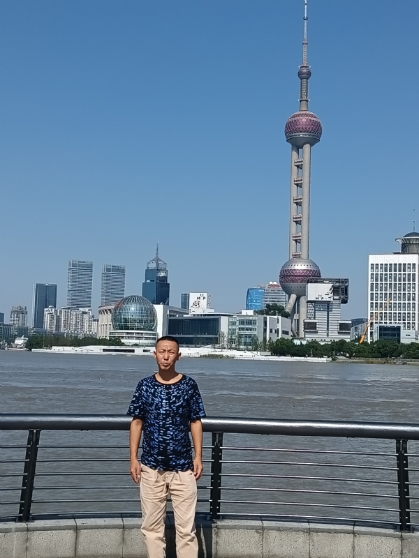 伪装浪漫的第一张照片--兰州相亲服务中心