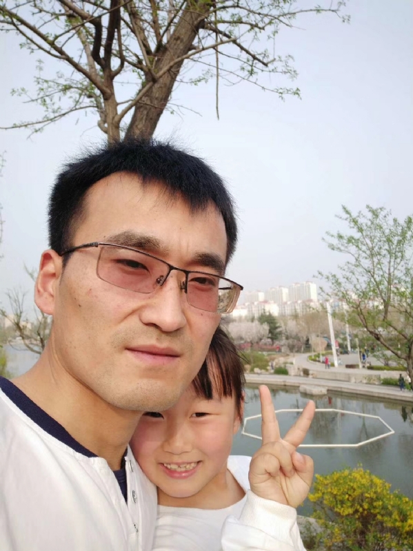 简单的幸福的第一张照片--兰州相亲服务中心