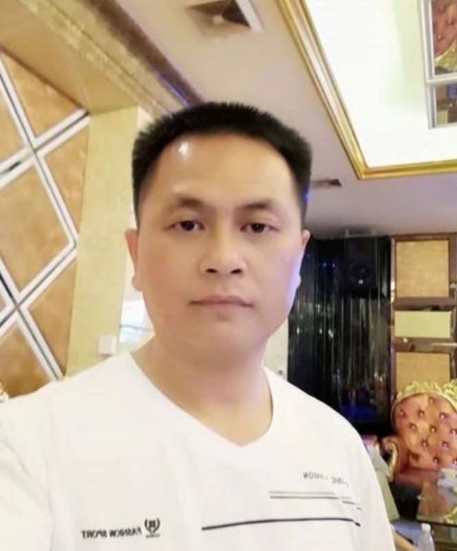 小梁的第二张照片--兰州相亲服务中心