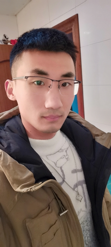 闯红灯吐泡泡的第二张照片--兰州相亲服务中心