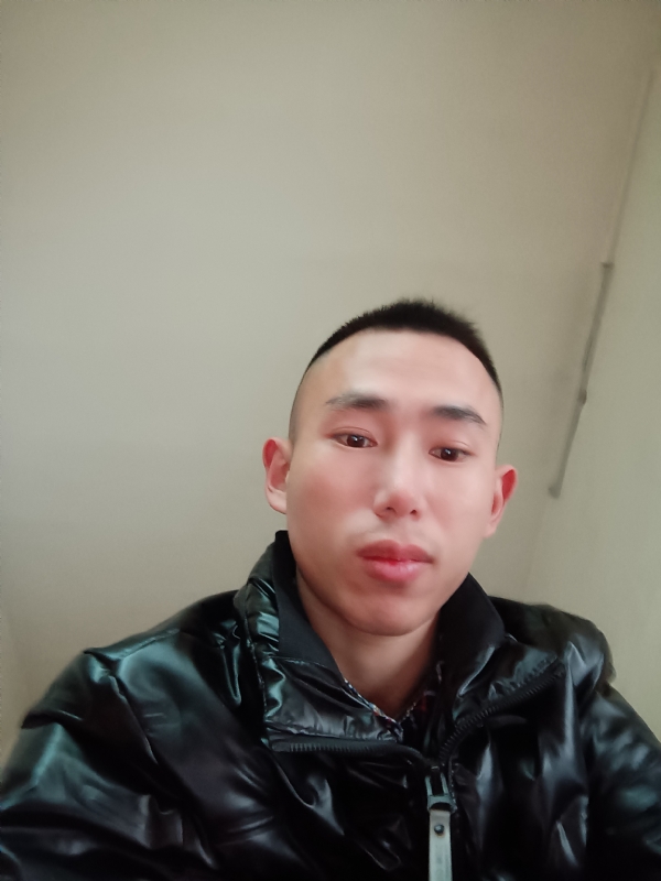 阿浩的第一张照片--兰州相亲服务中心