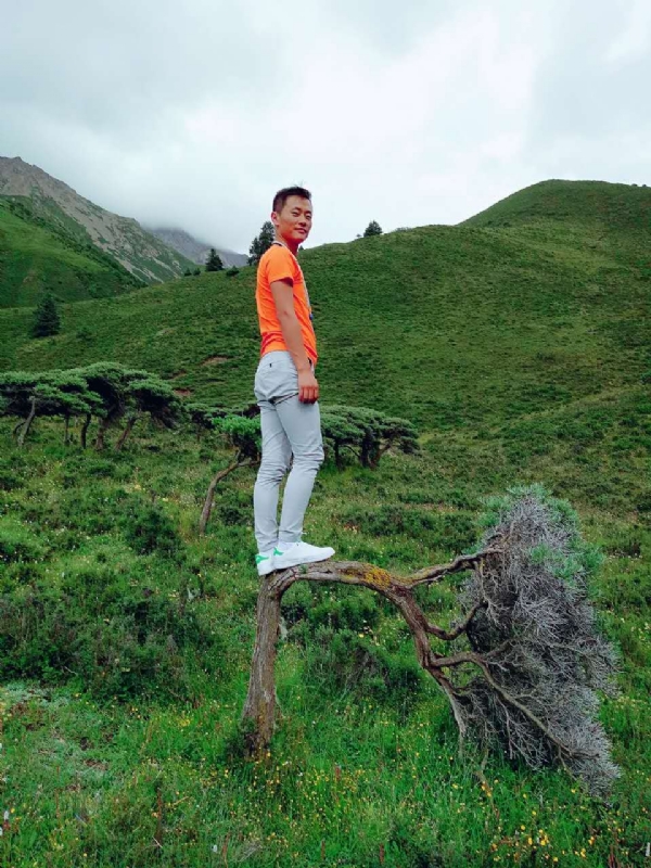 在县城出差的第二张照片--兰州相亲服务中心