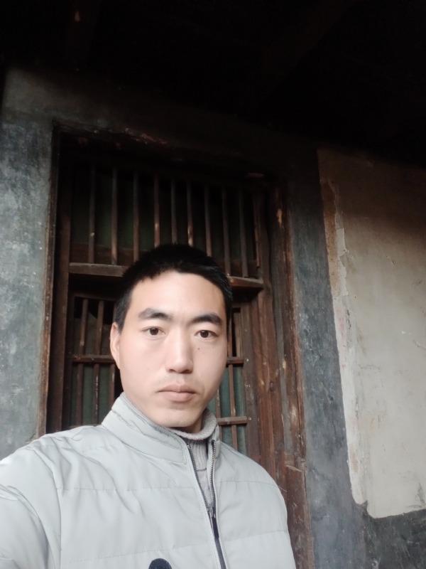 嫁与娶的第一张照片--兰州相亲服务中心