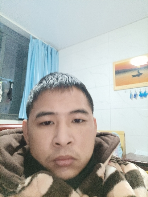 寂寞的第二张照片--兰州相亲服务中心