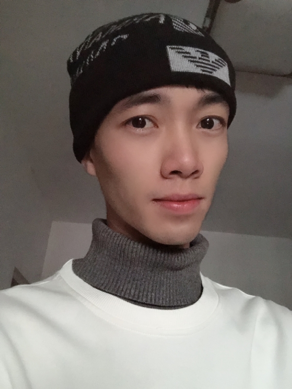 小良先生的第一张照片--兰州相亲服务中心