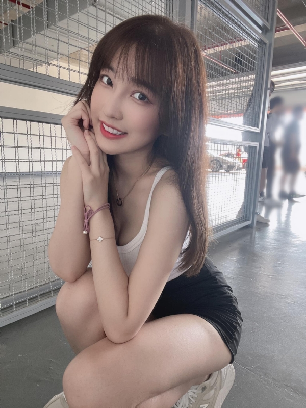 欣妍的第一张照片--兰州相亲服务中心