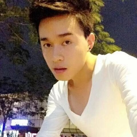 爱与不爱的第一张照片--兰州相亲服务中心