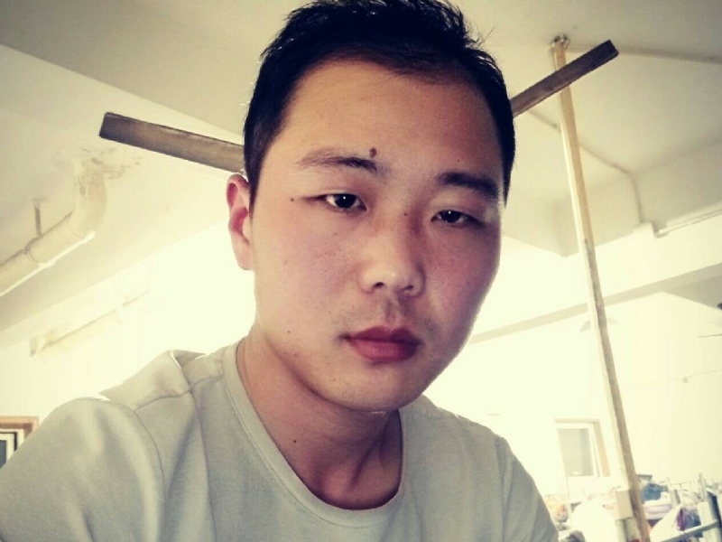 听听那冷雨的第一张照片--兰州相亲服务中心