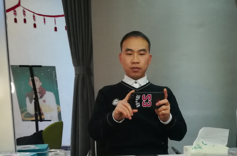 恬淡的第一张照片--兰州相亲服务中心