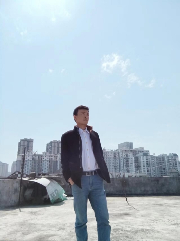 蓝色心情的第一张照片--兰州相亲服务中心