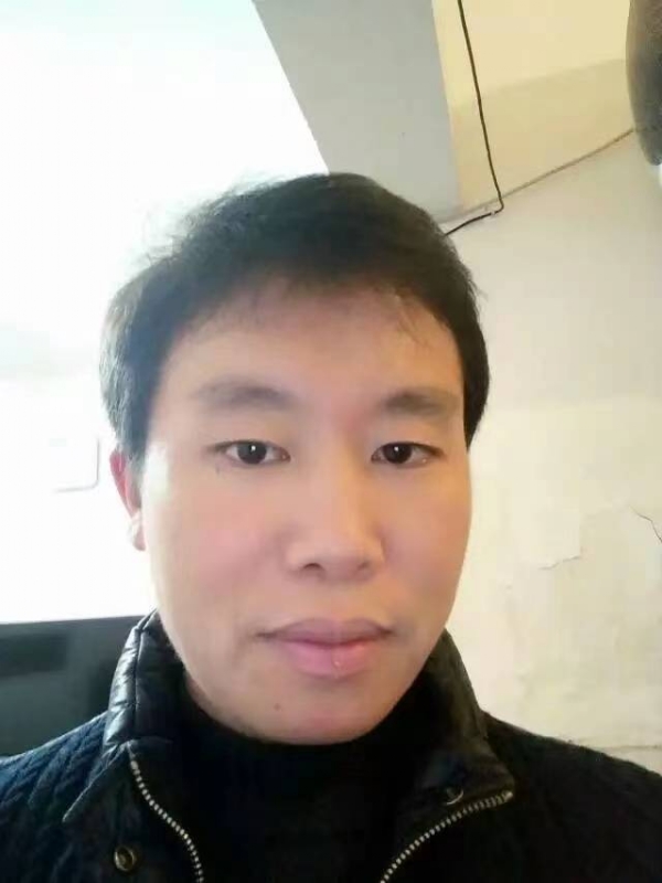 擎天柱的第三张照片--兰州相亲服务中心