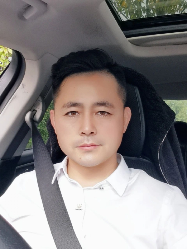 阿华大人的第二张照片--兰州相亲服务中心