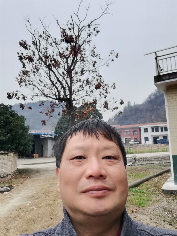 苏众青春冲浪的第二张照片--兰州相亲服务中心