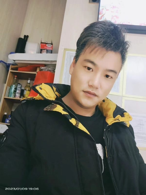 孤酒枕愁眼眠的第二张照片--兰州相亲服务中心