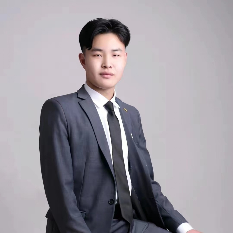 孤独的狼的第一张照片--兰州相亲服务中心