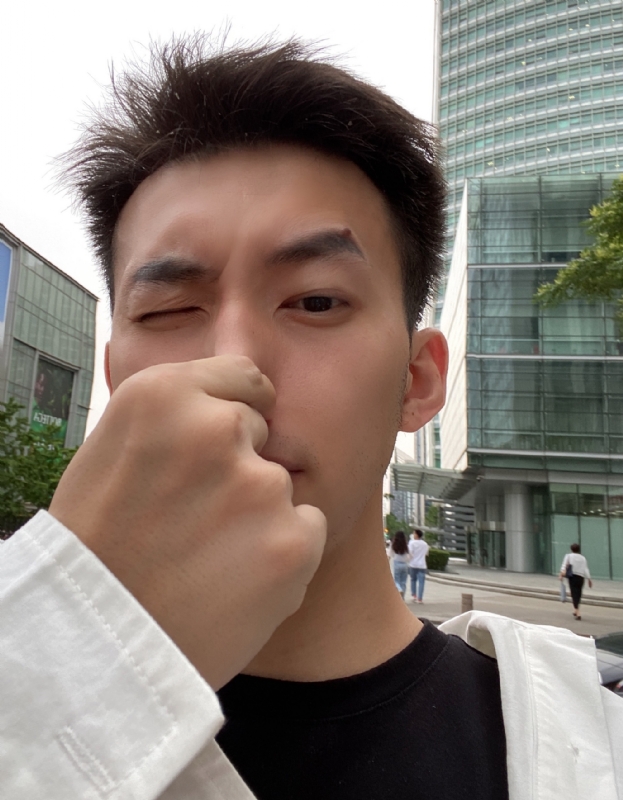 绝世大冤种的第四张照片--兰州相亲服务中心