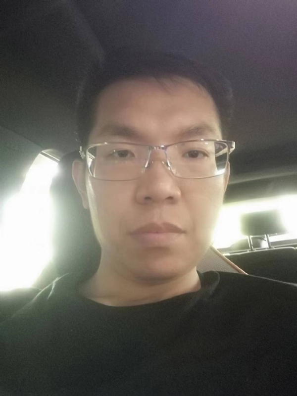 小黑包的第二张照片--兰州相亲服务中心