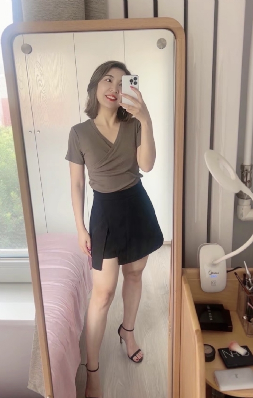 丽波的第二张照片--兰州相亲服务中心