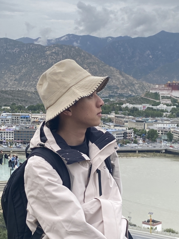 Lucky的第二张照片--兰州相亲服务中心