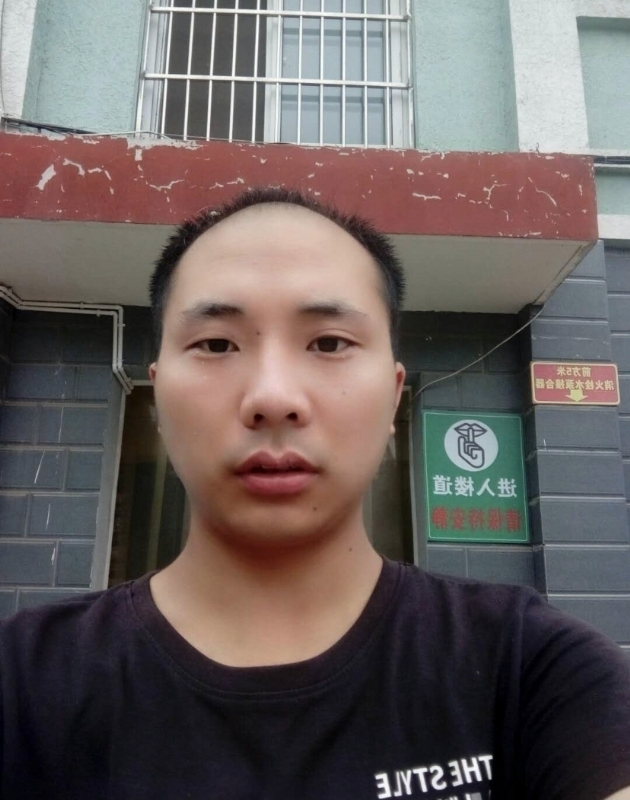 亮亮的第一张照片--兰州相亲服务中心