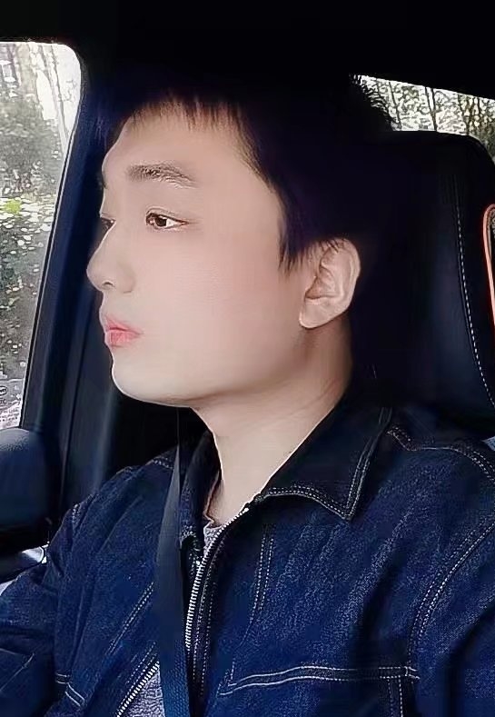 凉锦年的第一张照片--兰州相亲服务中心