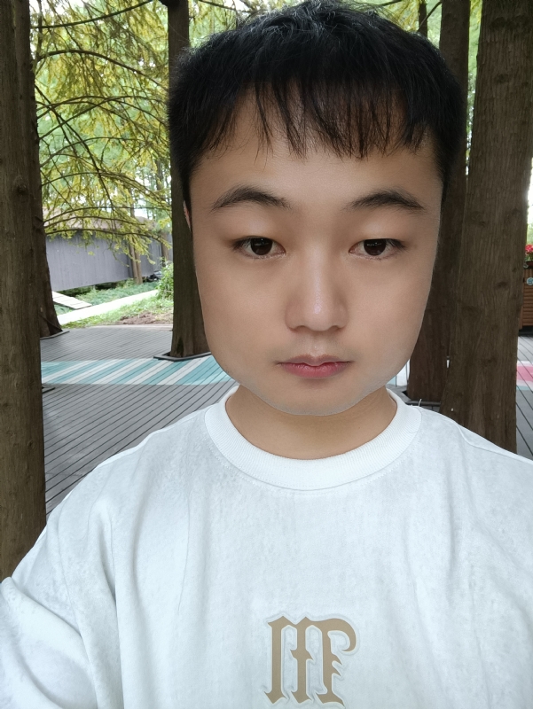 故人似的第一张照片--兰州相亲服务中心