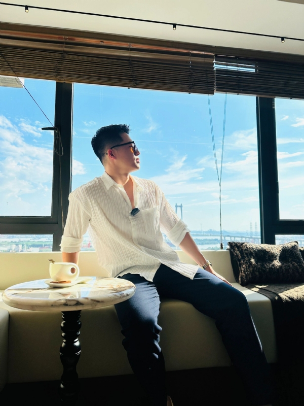 雨夜追风的第一张照片--兰州相亲服务中心