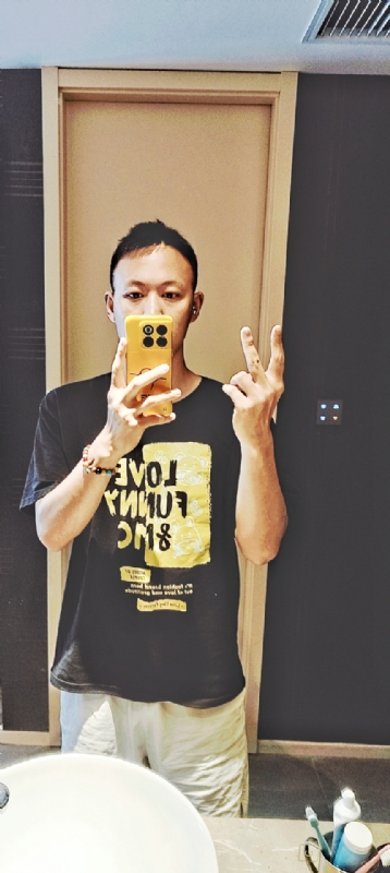 涵涵在的第一张照片--兰州相亲服务中心