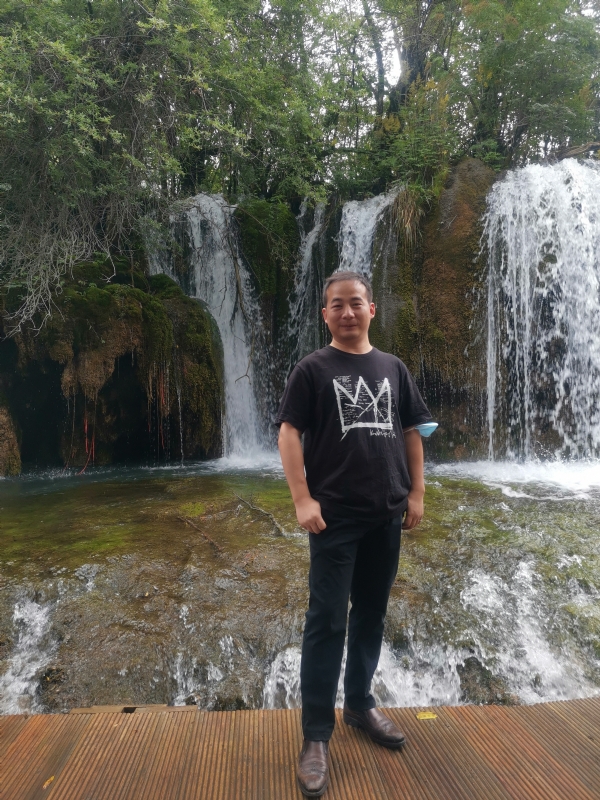 任君君的第一张照片--兰州相亲服务中心