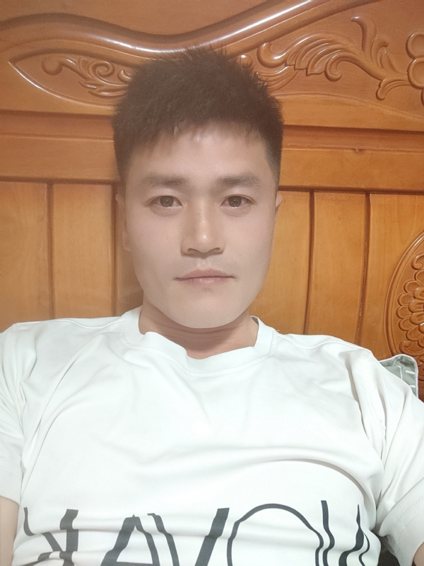 网球罗的第三张照片--兰州相亲服务中心