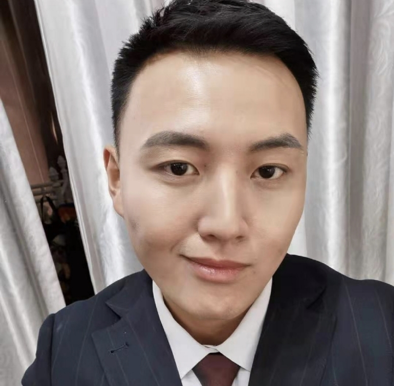 英俊潇洒的第二张照片--兰州相亲服务中心