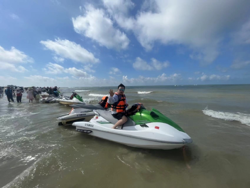 千度D雄的第四张照片--兰州相亲服务中心