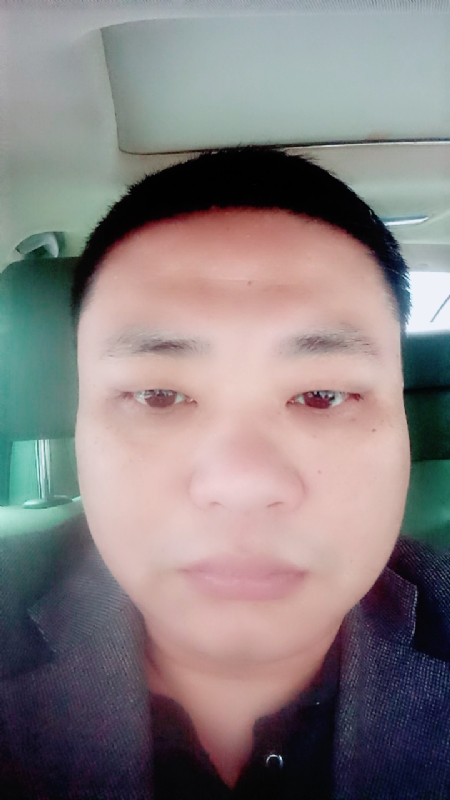 向日葵的第一张照片--兰州相亲服务中心