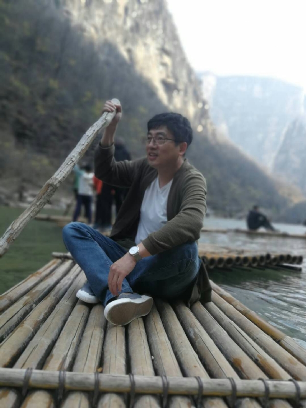 风被吹走了的第二张照片--兰州相亲服务中心