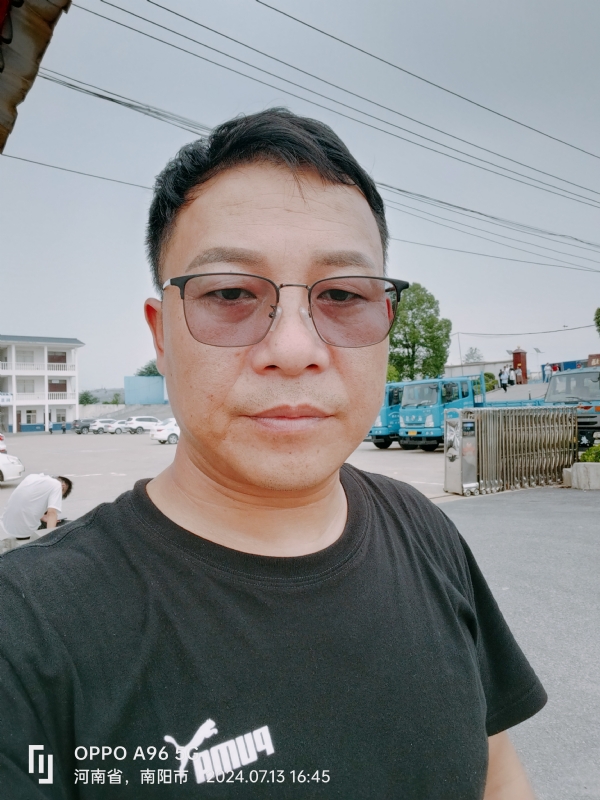 楚辞的第二张照片--兰州相亲服务中心