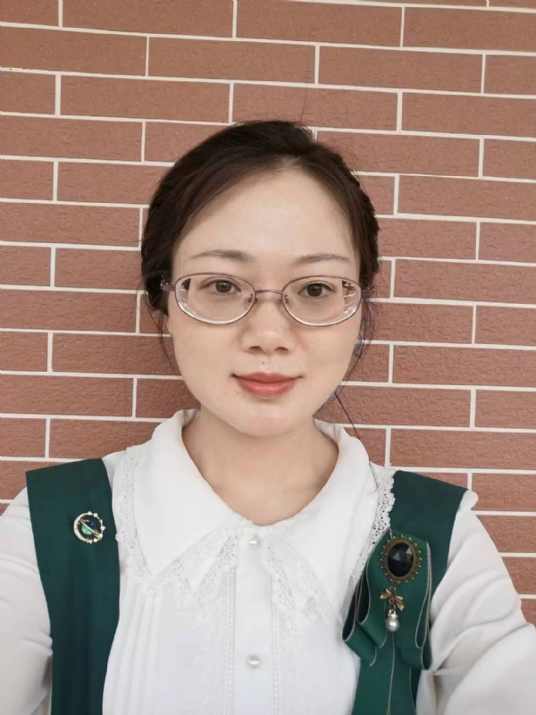 Lily的第一张照片--兰州相亲服务中心