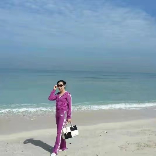 红红的第一张照片--兰州相亲服务中心