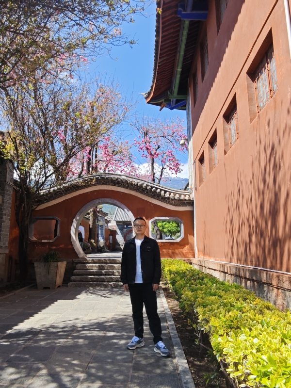 简单的第一张照片--兰州相亲服务中心