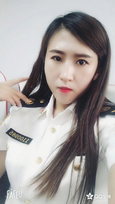 彤云密布的第二张照片--兰州相亲服务中心