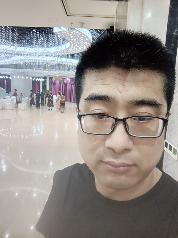 晴天的第三张照片--兰州相亲服务中心