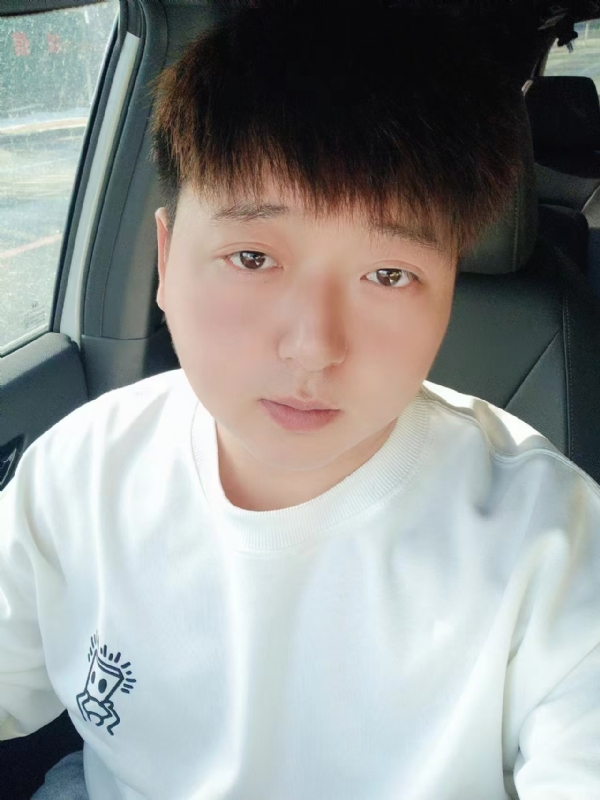 可乐加冰的第一张照片--兰州相亲服务中心