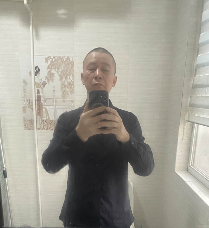 荣哥的第一张照片--兰州相亲服务中心