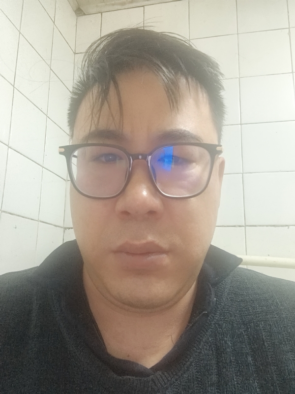 迷失自我的第一张照片--兰州相亲服务中心