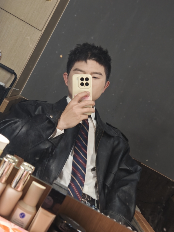 郝天翔的第一张照片--兰州相亲服务中心