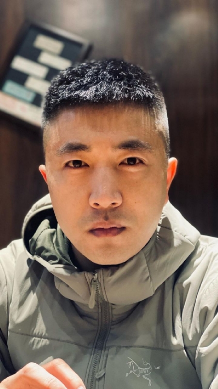 山中何缘的第一张照片--兰州相亲服务中心