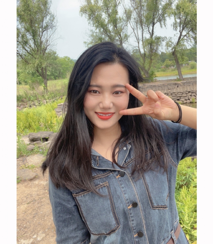 月亮的第一张照片--兰州相亲服务中心