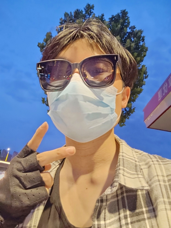 俊哒哒哒的第二张照片--兰州相亲服务中心