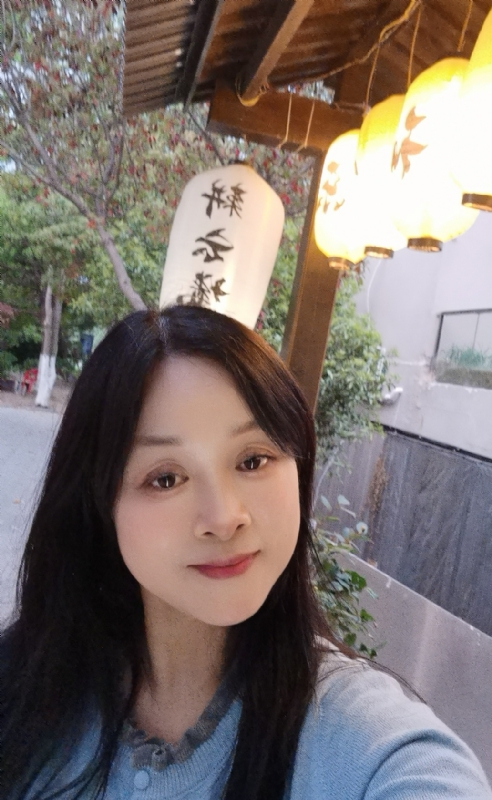 伊伊的第一张照片--兰州相亲服务中心