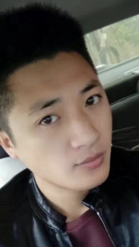 小汤米的第二张照片--兰州相亲服务中心